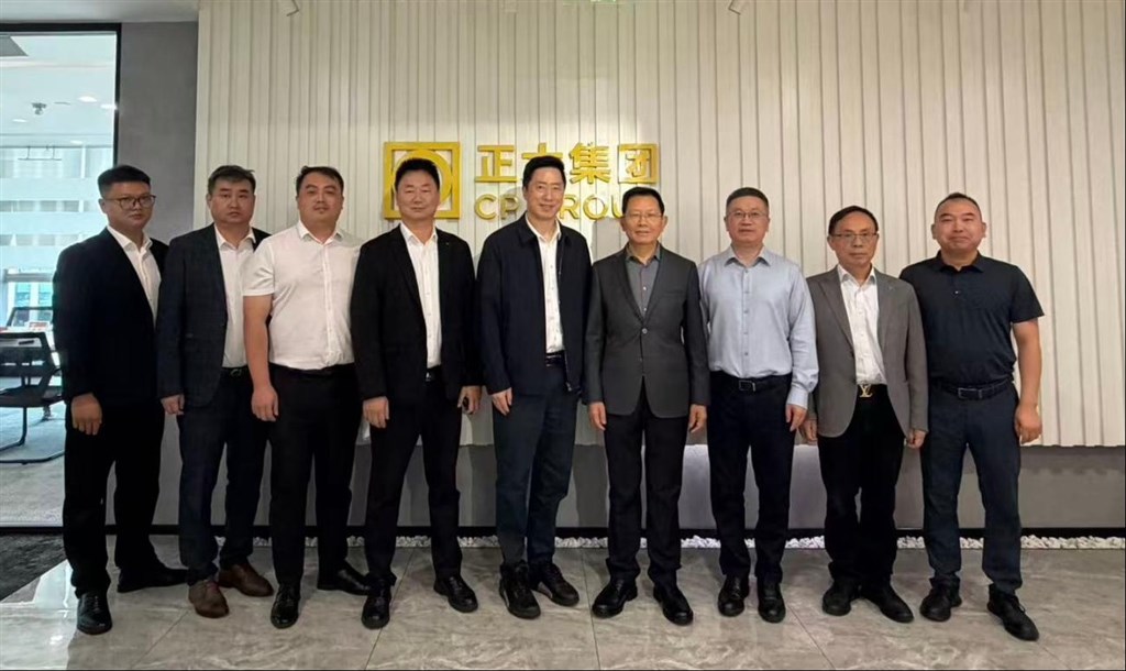 德阳农业科技职业学院党委书记杜彬率队赴正大集团西南区开展访企调研 loading=